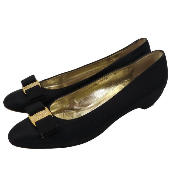 Salvatore Ferragamo Womens 8 AA Vara Gold Rhinestone Black Satin Bow Heels Shoes